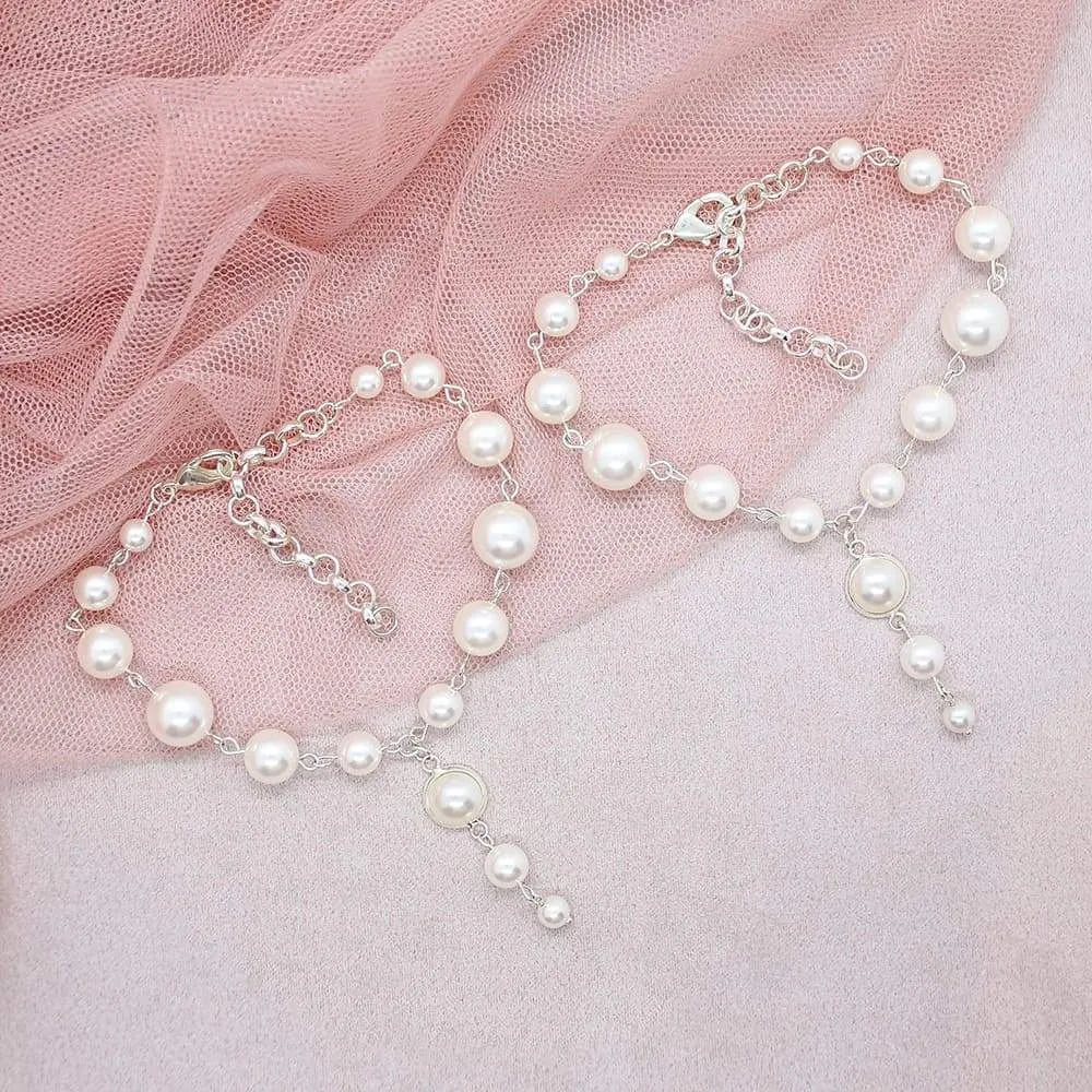 Caiti Modern Pearl Anklets