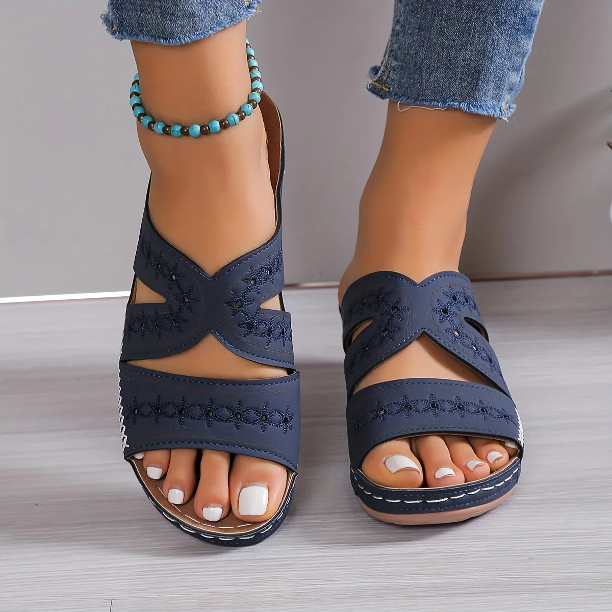 Ferni - Orthopaedic & Slip Resistant Sandals