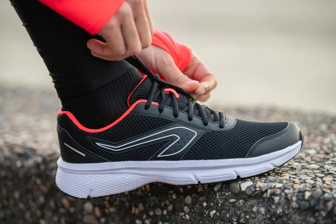 RUN CUSHION WOMEN'S RUNNING SHOES - BLACK/CORAL