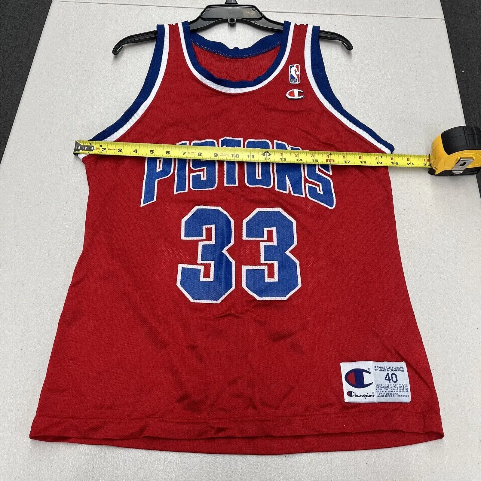 Vintage 90s Grant Hill Detroit Pistons #33 NBA Champion Jersey Size 40
