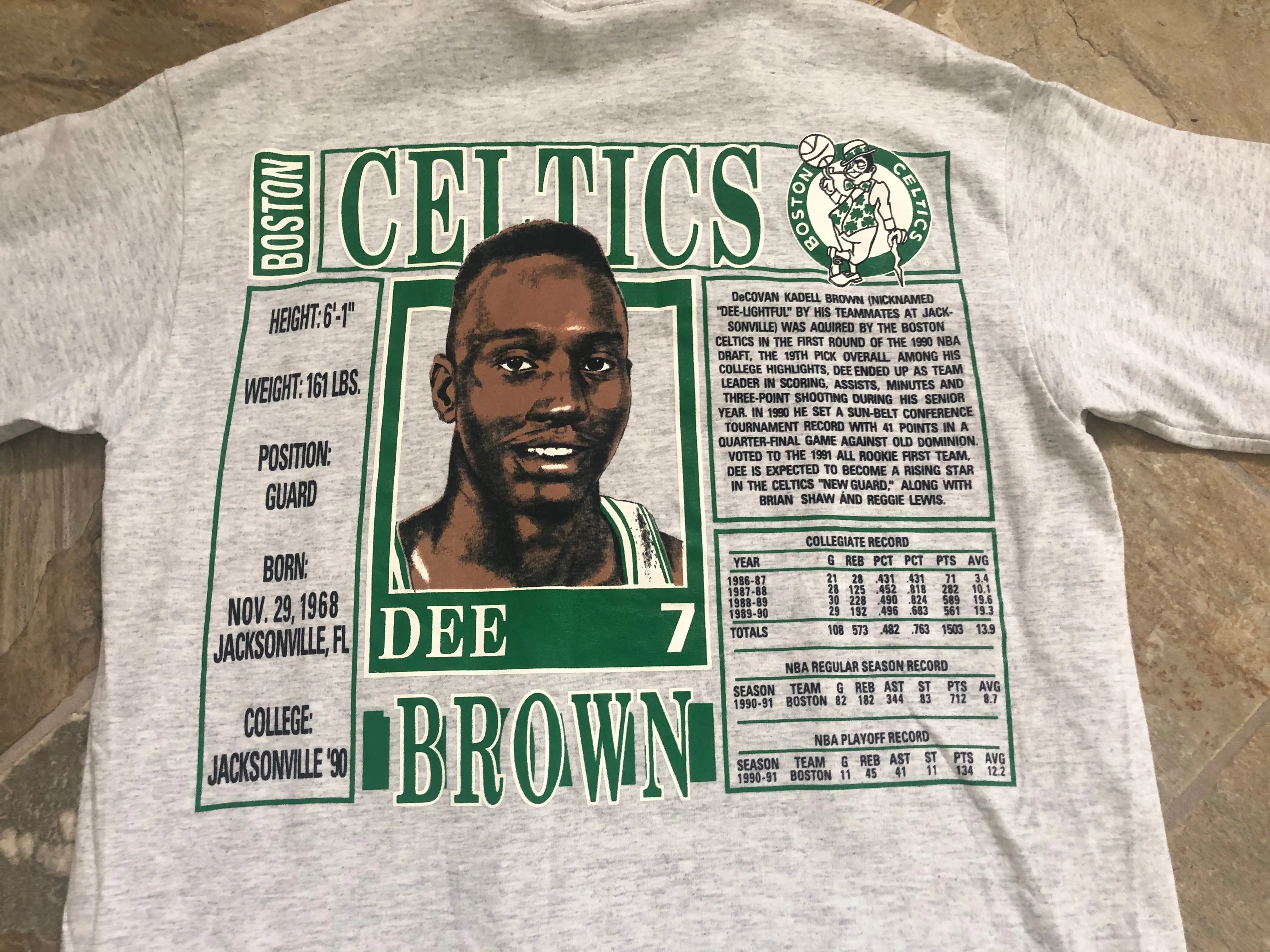 Vintage Boston Celtics Dee Brown Nutmeg Basketball Tshirt, Size Large