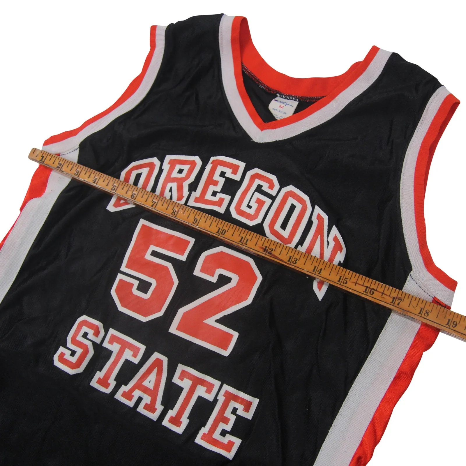 Vintage Champion for Ladies Oregon State Beavers Basketball Jersey - WMNS L(22)