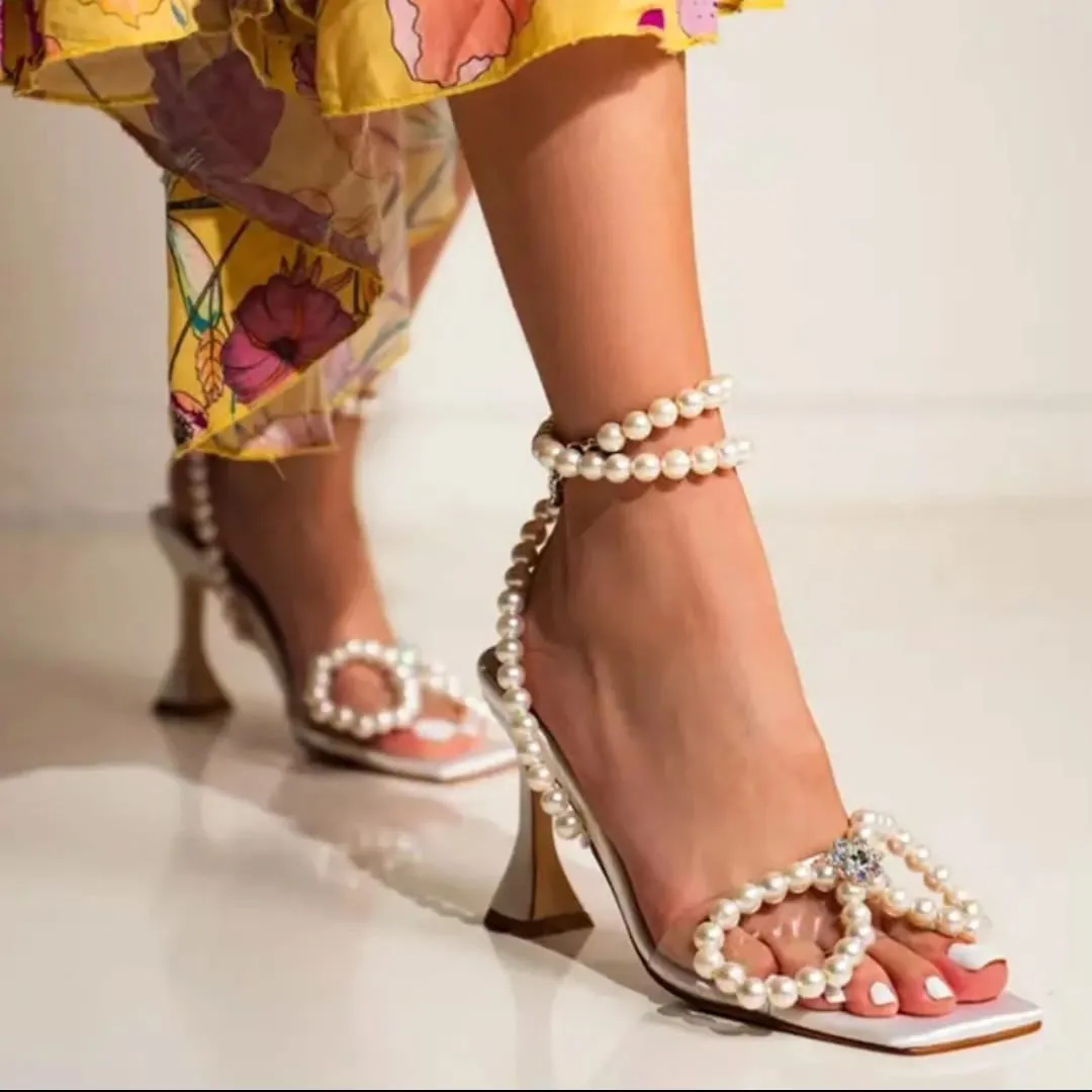 Vintage Pearls Short Heels